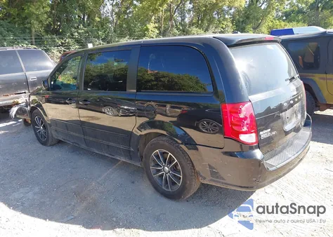 2016 Dodge Grand Caravan Sxt z USA, uszkodzony, nr VIN 2C4RDGCG4GR145541